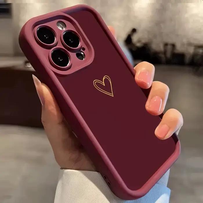Coque de téléphone avec cœur doré sur fond bordeaux pour Samsung Galaxy S23 S24 S25 S26 Ultra S22 S21 S20 Plus FE A54 A55 A56