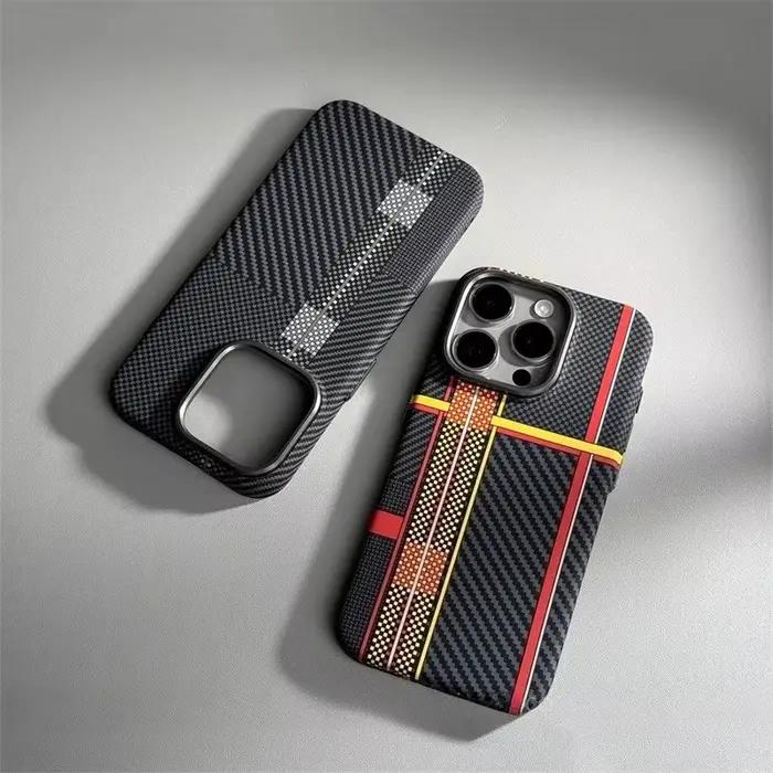 Coque magnétique en fibre de carbone pour iPhone 15 Pro Max 16 17 Pro