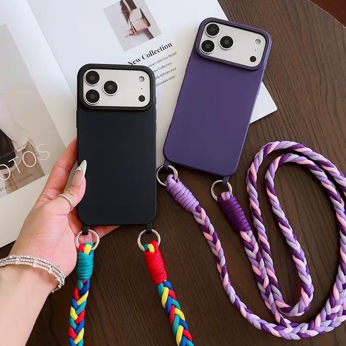 Coque de téléphone avec lanière