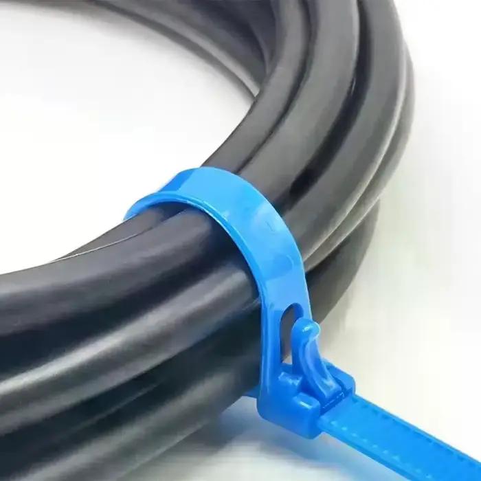 Attaches de câble détachables en plastique coloré